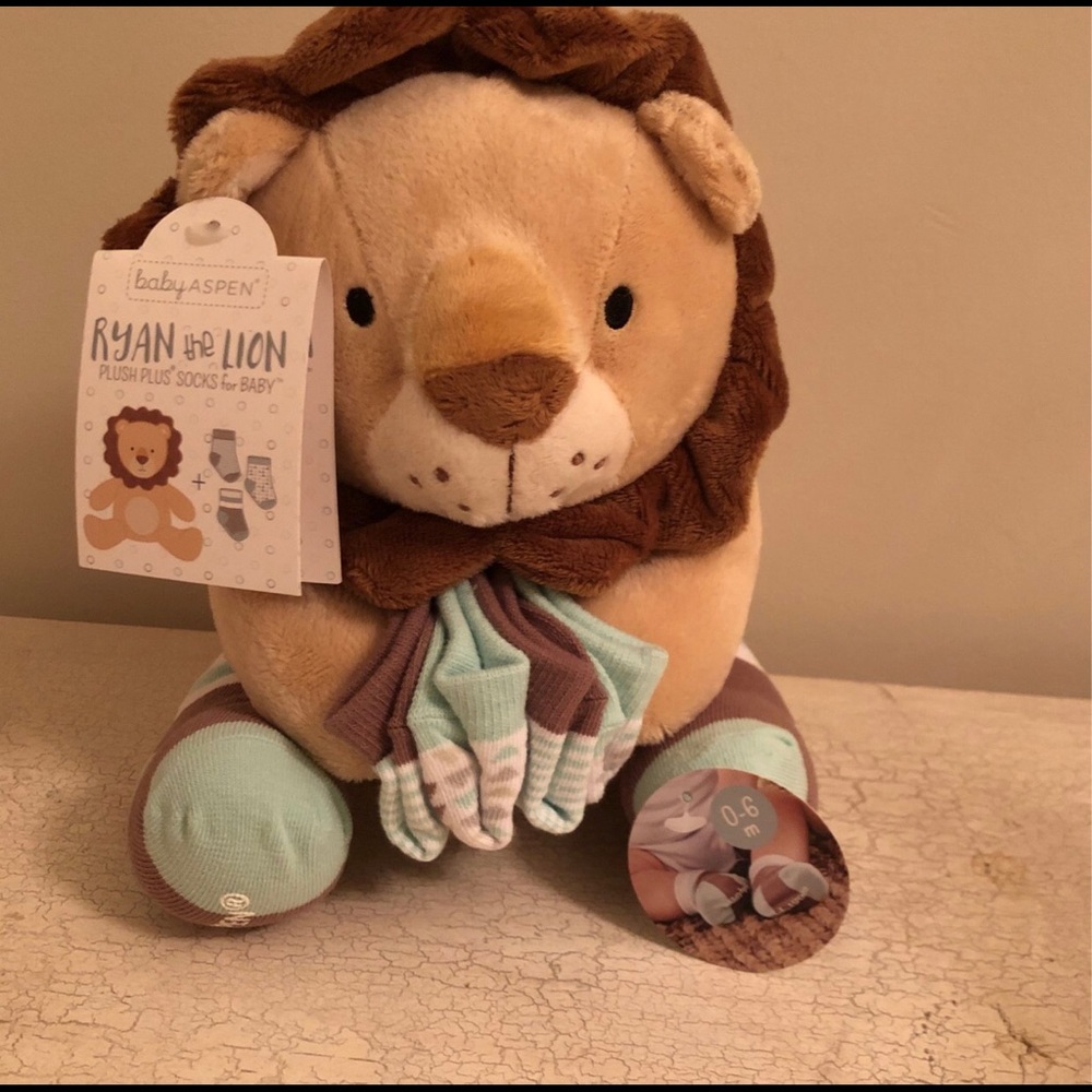 COPY - Baby aspen lion stuffed animal with socks